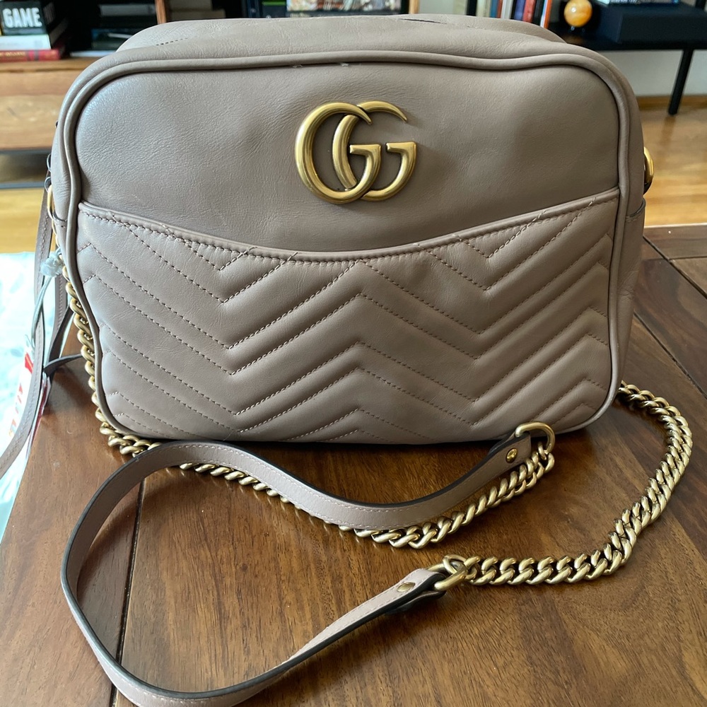 GUCCI MARMOT MEDIUM BAG